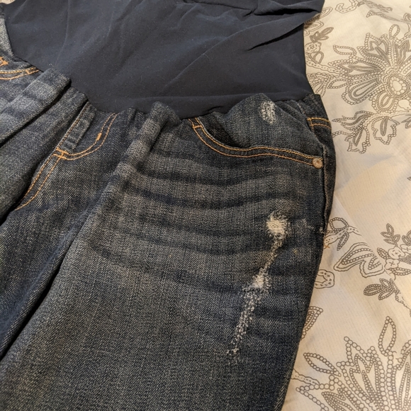 Maternity Capri Jeans - Picture 2 of 4